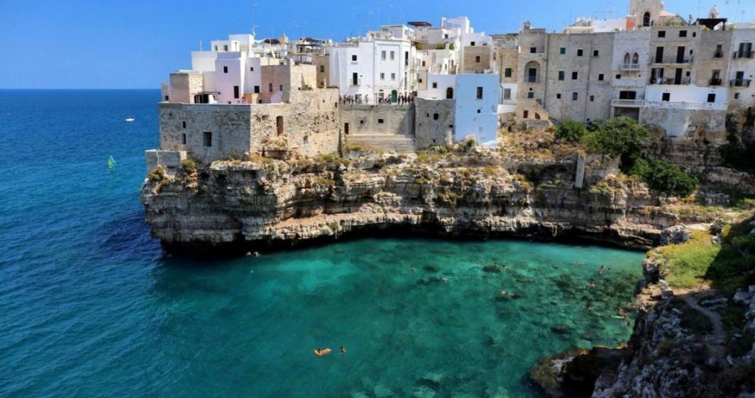 Allure 84 - Little Gem In The Heart Of The Old Town Polignano a Mare Bagian luar foto
